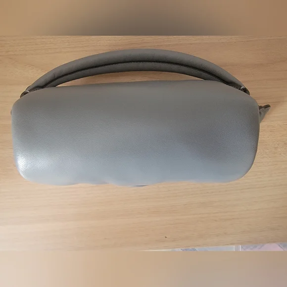 AUTHENTIC COACH PILLOW TABBY 18 - Picture 4 of 7